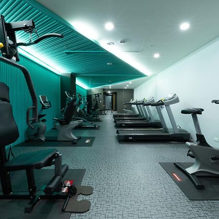 Ningcui Business Hotel Taichung Bagian luar foto